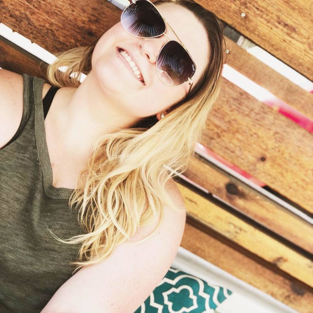 Meet your Posher, Curissa